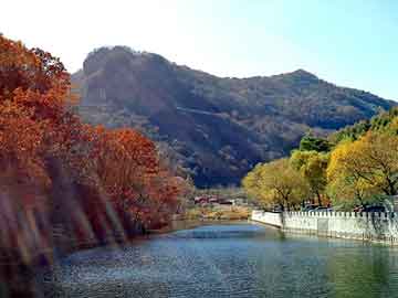 澳门二四六天天彩图库，混沌修神诀